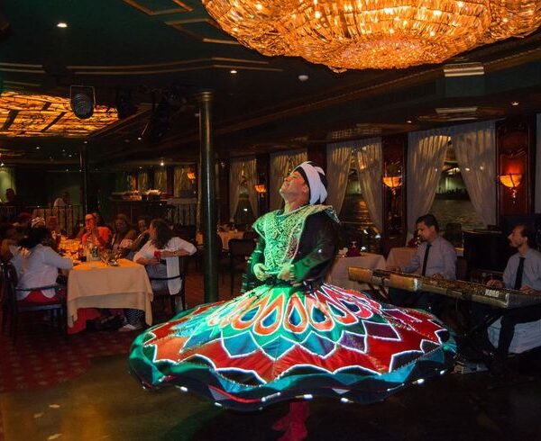 Cairo dinner Cruise with Belly dancer show